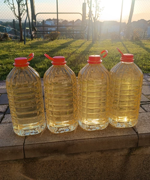 Cene i oglasi na pijacama