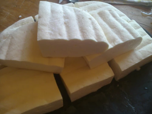 Cene i oglasi na pijacama