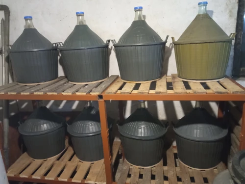 Cene i oglasi na pijacama