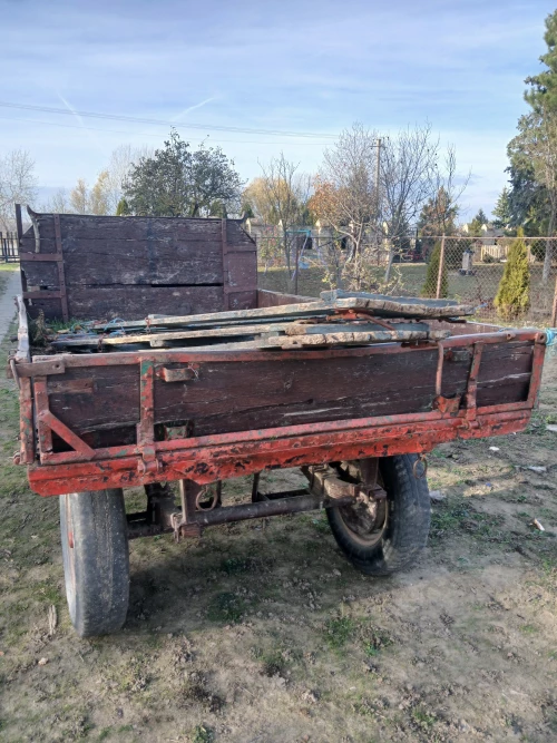 Cene i oglasi na pijacama