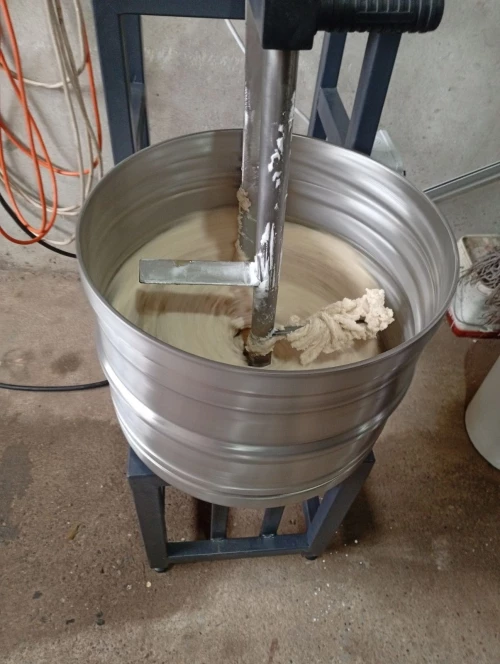 Cene i oglasi na pijacama